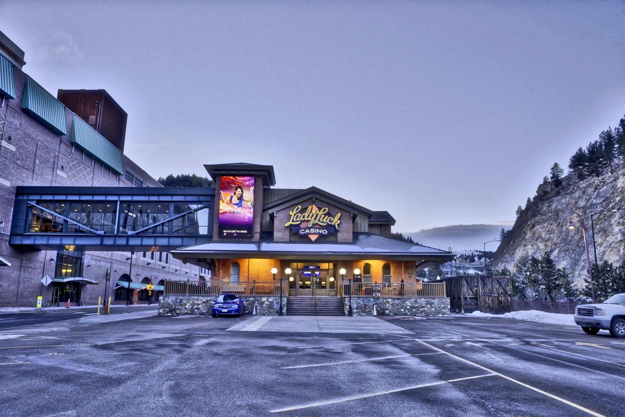 Lady Luck Casino Блек Хоук Екстериор снимка