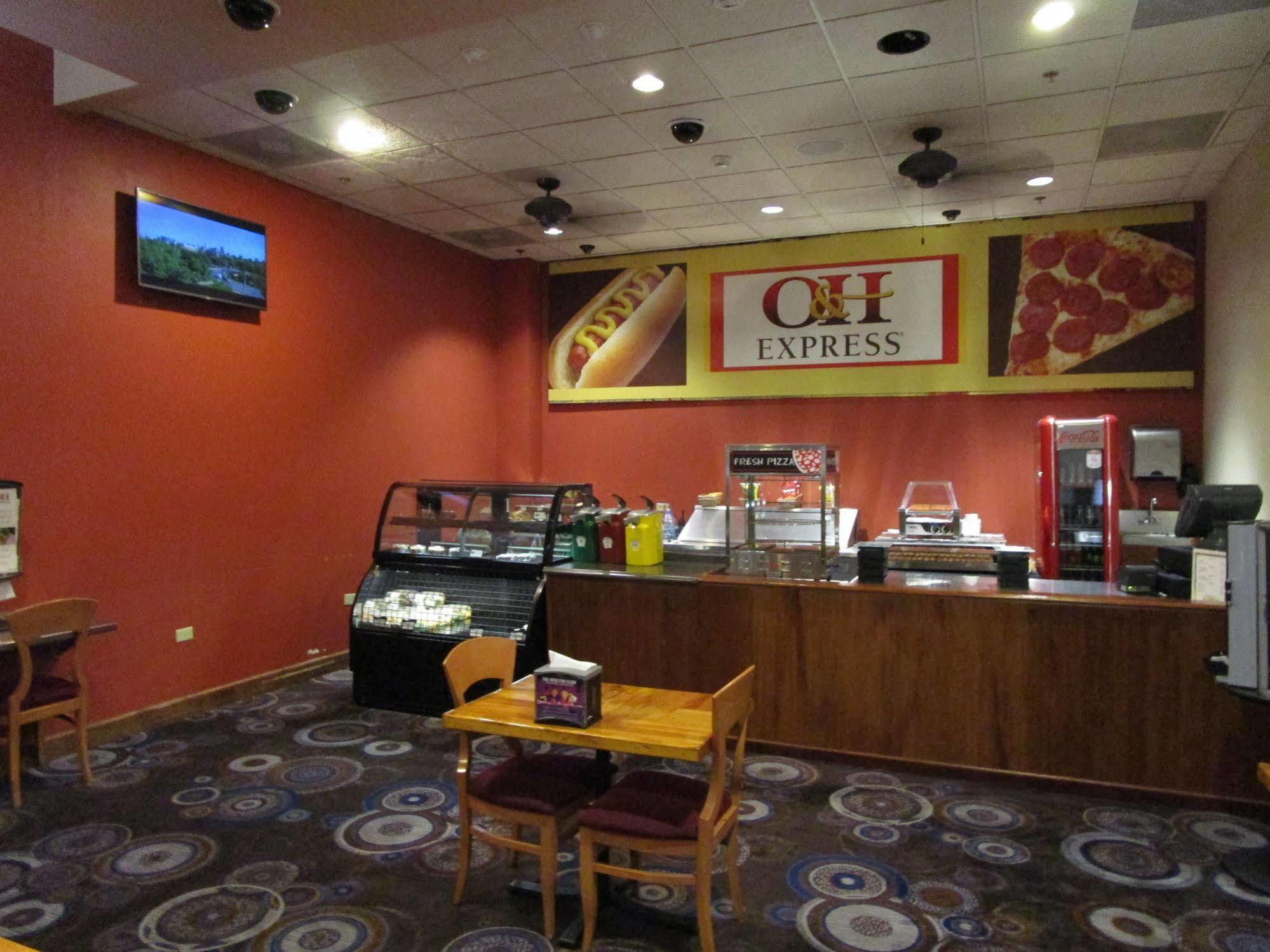 Lady Luck Casino Блек Хоук Екстериор снимка