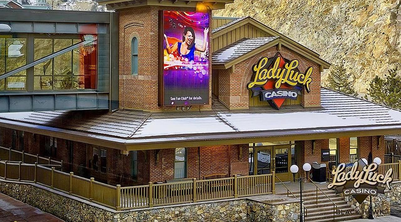 Lady Luck Casino Блек Хоук Екстериор снимка